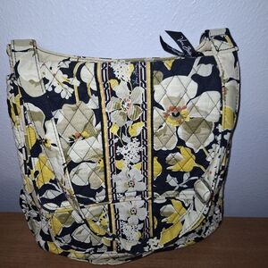 Vera Bradley retired floral dogwood crossbody bag with wallet immaculate